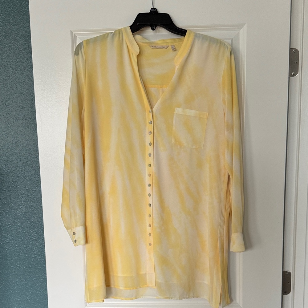 Soft Surroundings Yellow and White Button Down Shirt